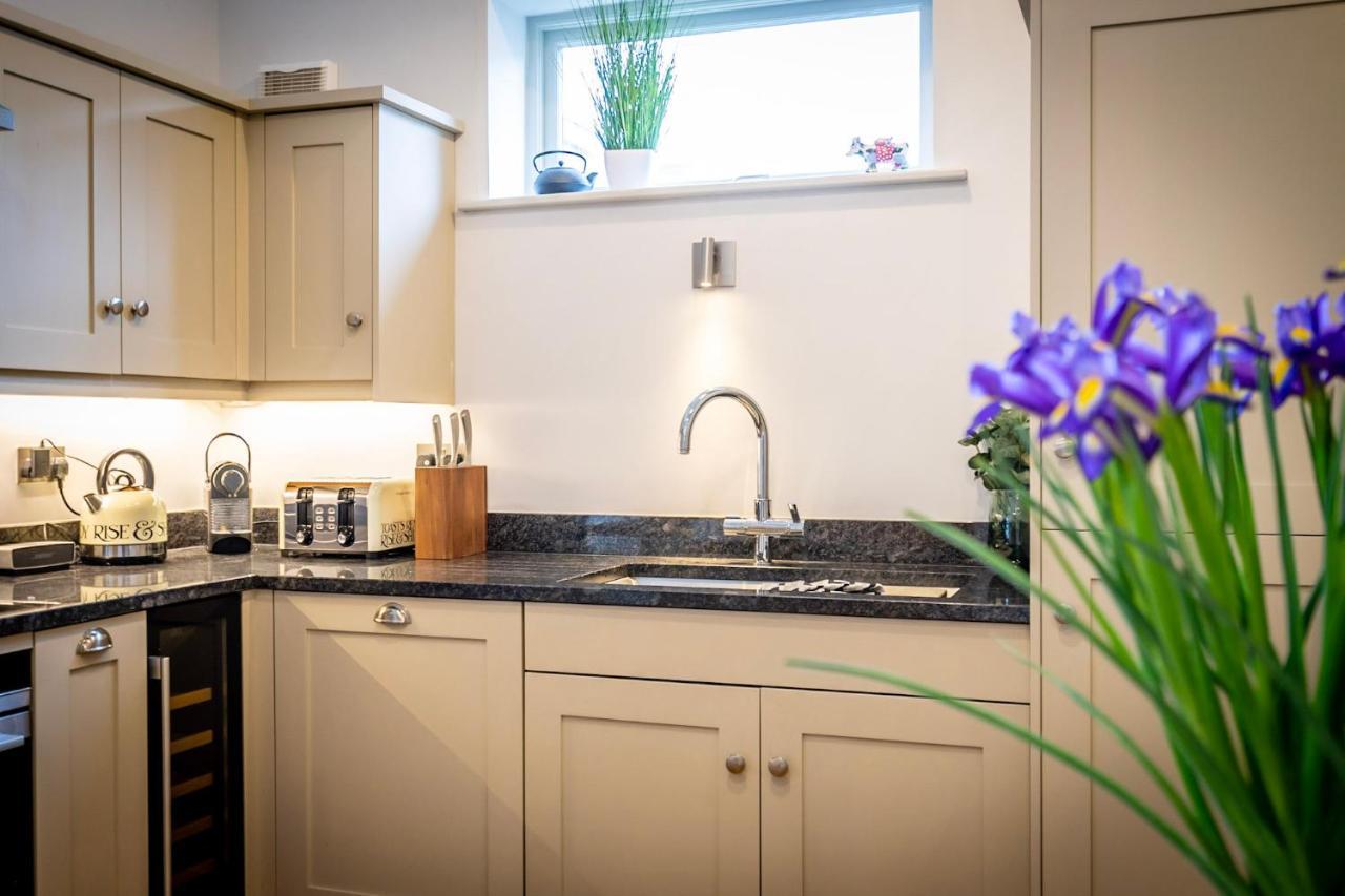 One Clementhorpe Maltings Apartment ยอร์ค ภายนอก รูปภาพ